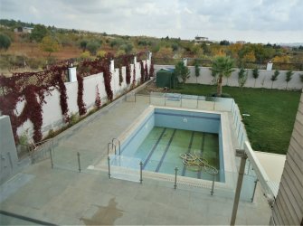 Gaziantep Burç Mahallesinde Satılık 4+1 Ultra Lüx Havuzlu Villa
