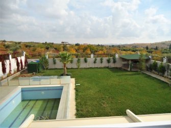 Gaziantep Burç Mahallesinde Satılık 4+1 Ultra Lüx Havuzlu Villa